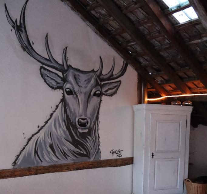 Graffiti Gestaltung mit einem Hirsch